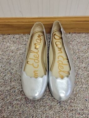 Sam Edelman Silver Scalloped Finnegan  Ballet Flats Women's Sz 7.5 Office School